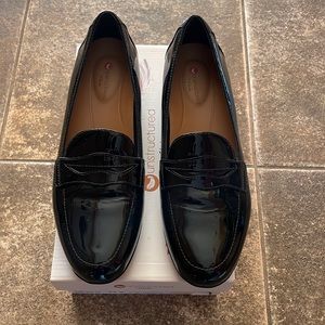 Clarks Un Blush Go Woman’s Loafer / 6.5m